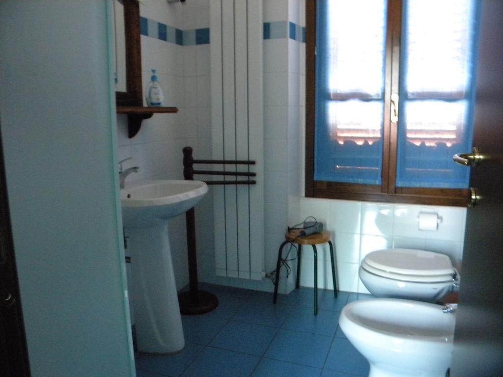Le Petit Fleur Hotel Bareggio Quarto foto